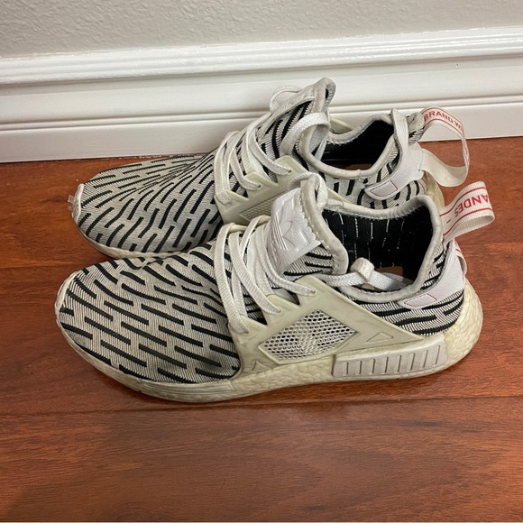 Adidas NMD Zebra Running Shoes Size 10 - Picture 1 of 7